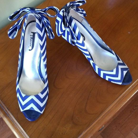 j renee blue shoes
